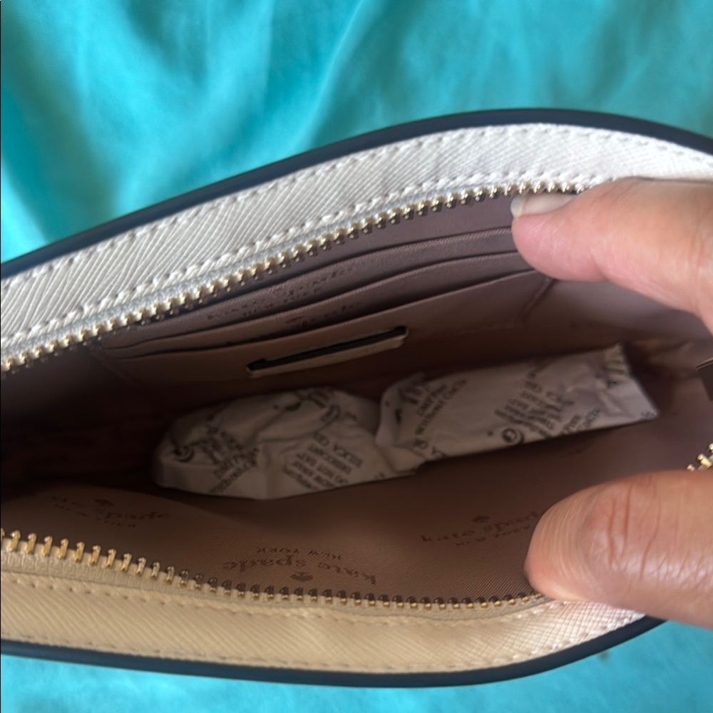 Kate Spade White and Tan Shoulder Bag - Picture 2 of 4